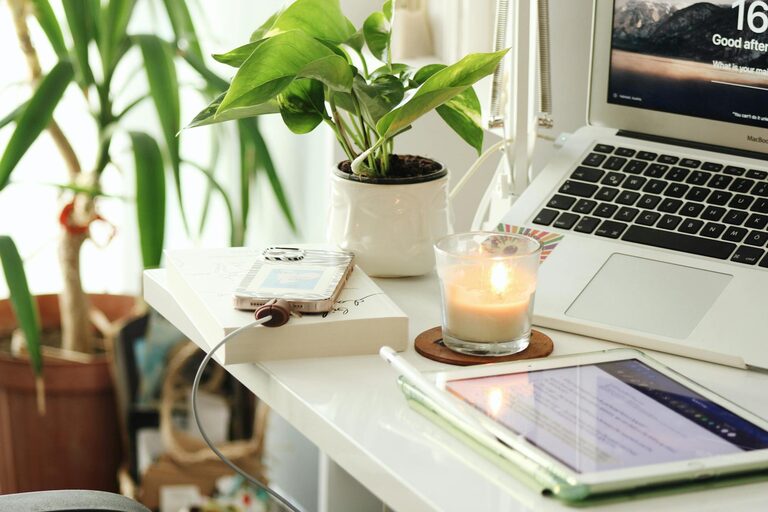 Simple Tips for Creating a Productive Home Office Environment